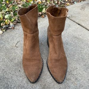 Treasure & Bond brown suede booties